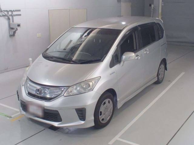 90092 HONDA FREED GP3 2012 г. (CAA Chubu)