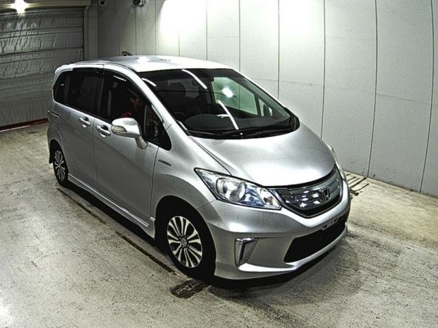 4356 HONDA FREED GP3 2012 г. (LAA Okayama)