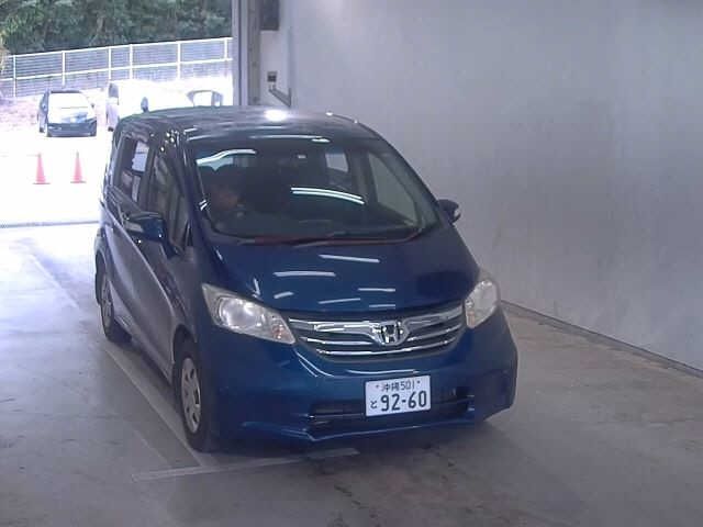 157 HONDA FREED GB3 2012 г. (JU Okinawa)