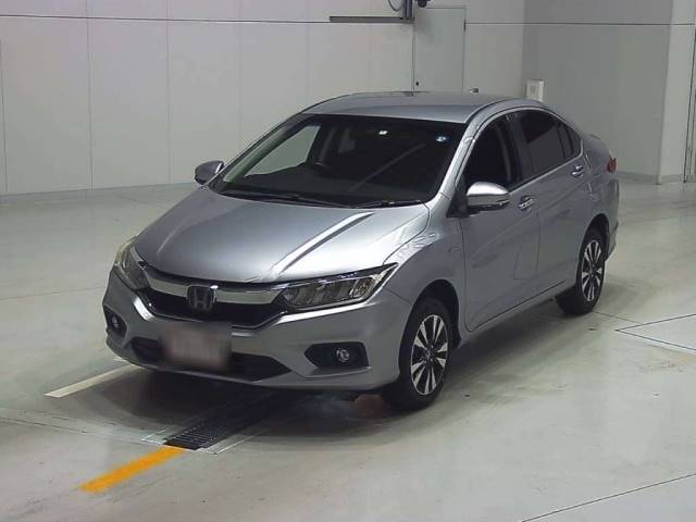 30352 HONDA GRACE GM5 2018 г. (CAA Chubu)