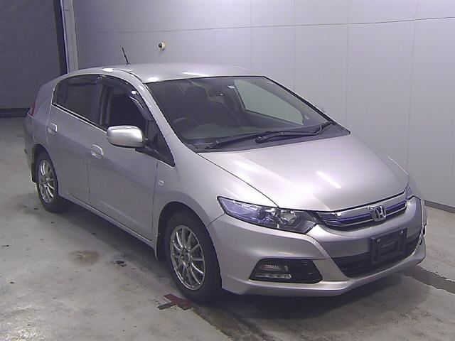 19084 HONDA INSIGHT ZE2 2013 г. (Honda Tokyo)