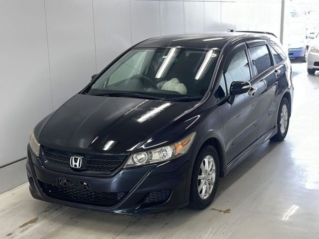 285 HONDA STREAM RN6 2011 г. (KCAA Yamaguchi)