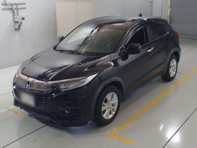 33688 HONDA VEZEL RU1 2018 г. (CAA Chubu)