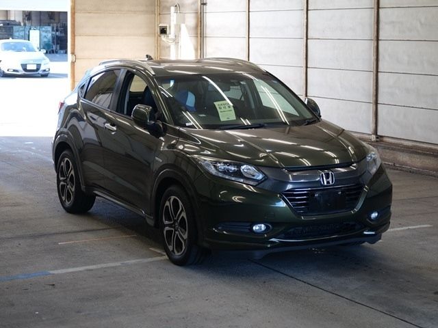 2440 HONDA VEZEL RU3 2015 г. (ARAI Bayside)