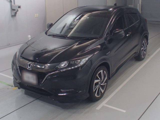 30411 HONDA VEZEL RU3 2017 г. (CAA Chubu)