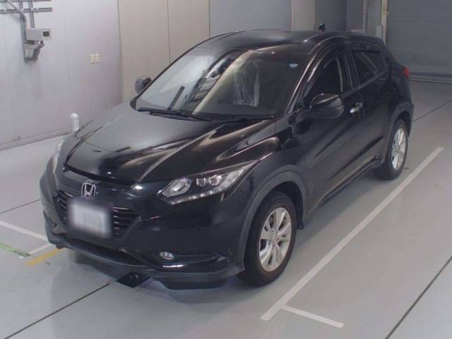 30455 HONDA VEZEL RU1 2017 г. (CAA Chubu)