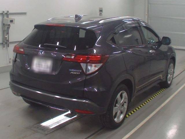 30617 HONDA VEZEL RU4 2013 г. (CAA Tokyo)