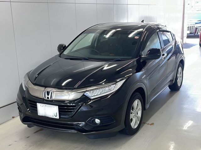 3090 HONDA VEZEL RU3 2018 г. (KCAA Yamaguchi)