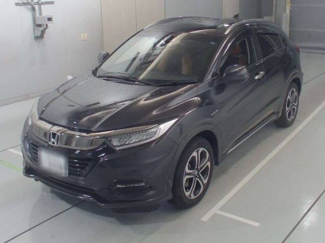 33188 HONDA VEZEL RU3 2018 г. (CAA Chubu)