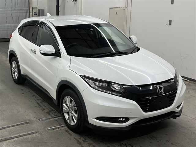 75042 HONDA VEZEL RU1 2016 г. (MIRIVE Saitama)