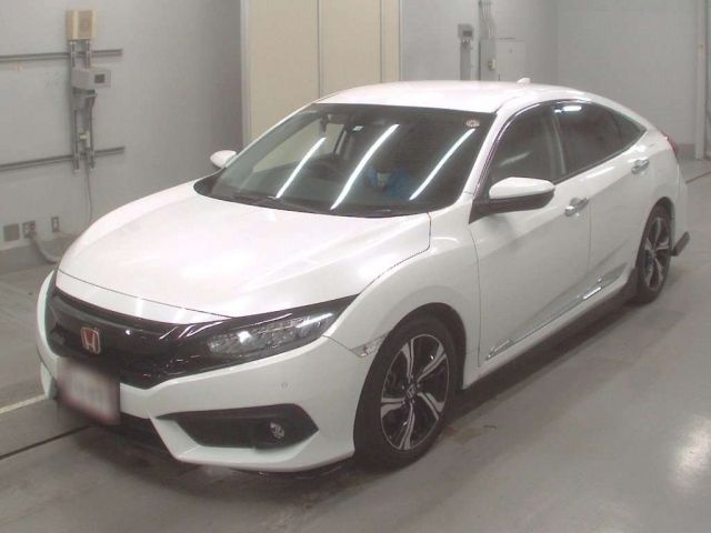 30519 Honda Civic FC1 2018 г. (CAA Tokyo)