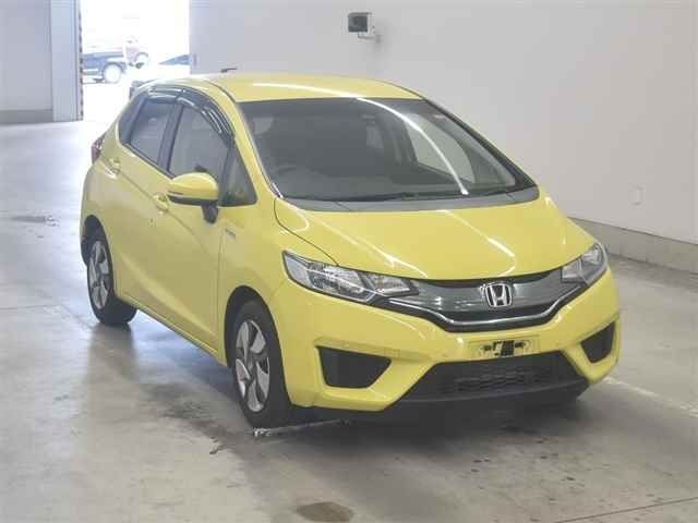 10001 Honda Fit GP5 2015 г. (MIRIVE Aichi)