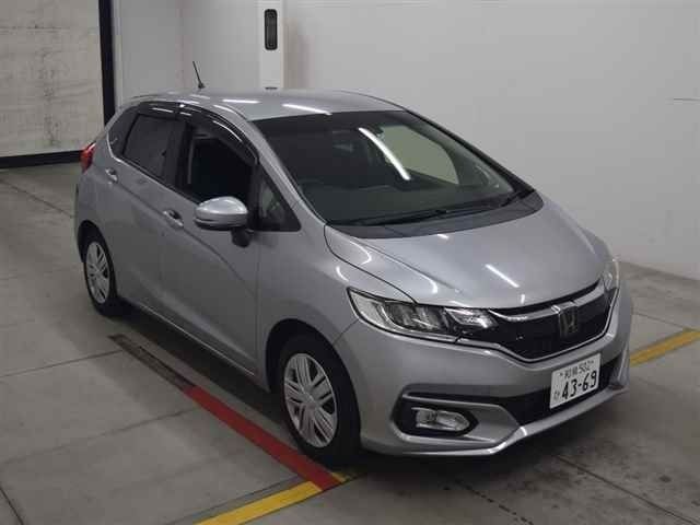 10068 Honda Fit GK3 2019 г. (MIRIVE Osaka)