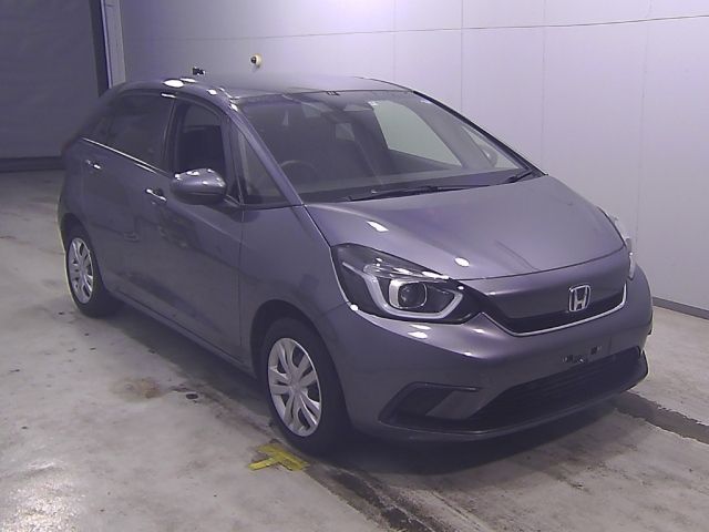 10256 Honda Fit GR3 2020 г. (Honda Tokyo)