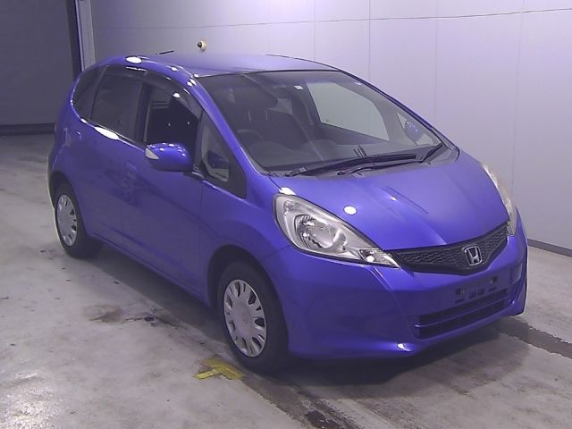 10297 Honda Fit GE6 2011 г. (Honda Tokyo)