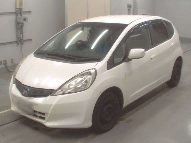 1075 Honda Fit GE6 2013 г. (CAA Tokyo)