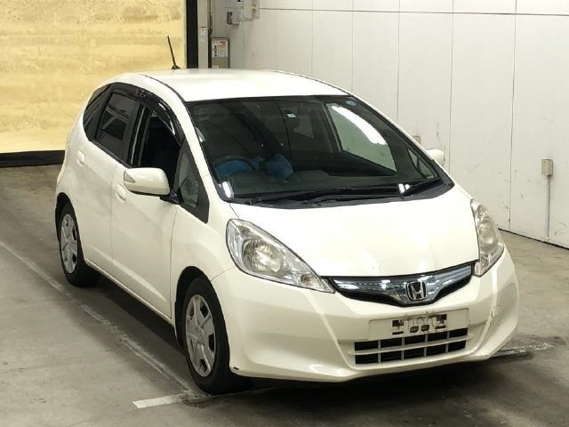 1080 Honda Fit GP1 2011 г. (IAA Osaka)