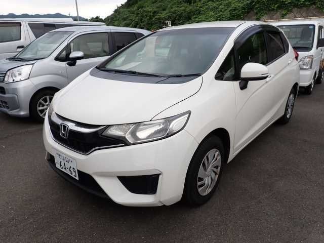 109 Honda Fit GK3 2016 г. (ORIX Fukuoka Nyusatsu)