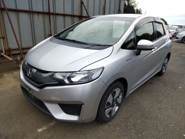 11568 Honda Fit GP5 2015 г. (LUM Tokyo Nyusatsu)