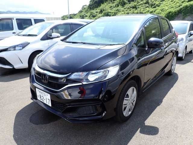 121 Honda Fit GK3 2018 г. (ORIX Fukuoka Nyusatsu)