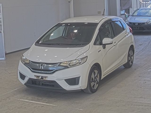 1823 Honda Fit GP5 2014 г. (ARAI Oyama)