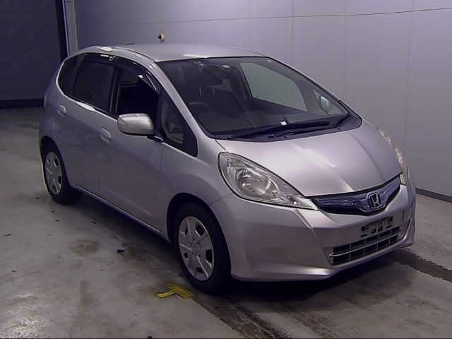 19166 Honda Fit GP1 2011 г. (Honda Tokyo)