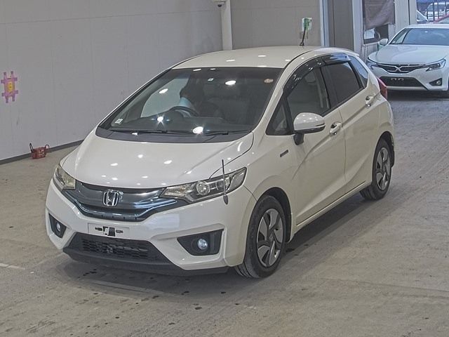 20165 Honda Fit GP5 2015 г. (ARAI Oyama VT)