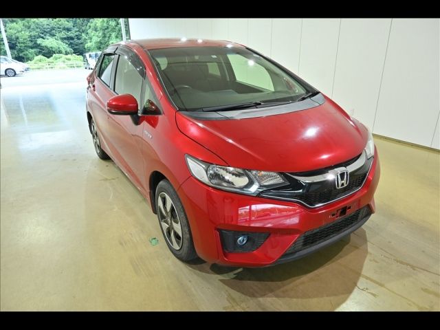 20222 Honda Fit GP5 2016 г. (Honda Tokyo)