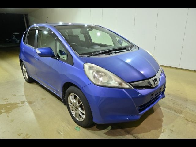 20429 Honda Fit GE9 2013 г. (Honda Tokyo)