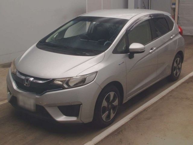 2047 Honda Fit GP5 2017 г. (TAA Kantou)