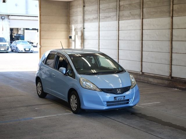 2206 Honda Fit GE6 2013 г. (ARAI Bayside)