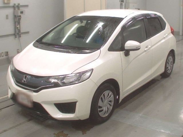 30129 Honda Fit GK3 2014 г. (CAA Tokyo)