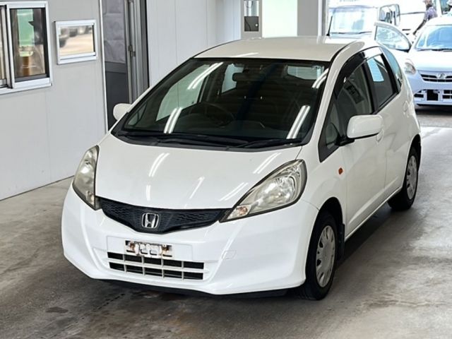 3013 Honda Fit GE6 2012 г. (KCAA Minami Kyushu)