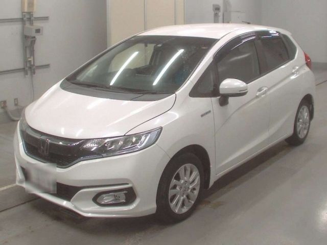 30156 Honda Fit GP5 2018 г. (CAA Tokyo)