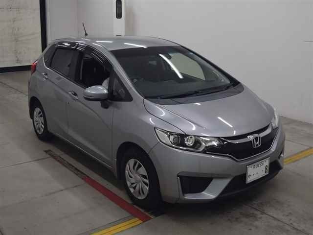 30188 Honda Fit GK3 2017 г. (MIRIVE Osaka)