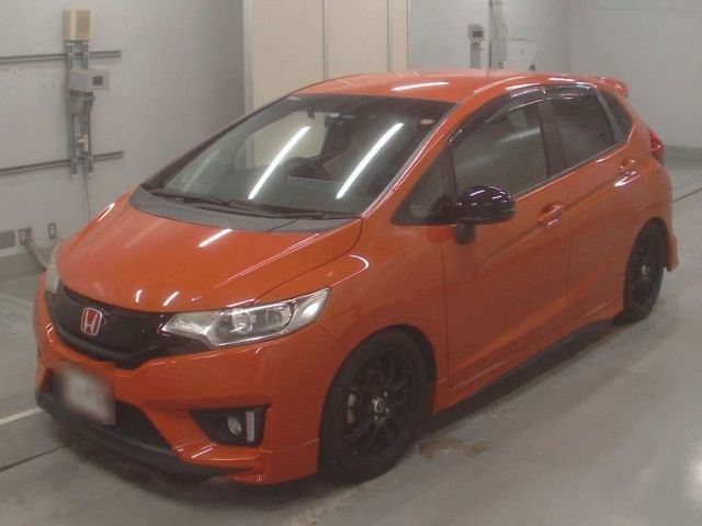 30227 Honda Fit GK5 2014 г. (CAA Tokyo)