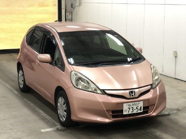 3023 Honda Fit GE6 2013 г. (IAA Osaka)