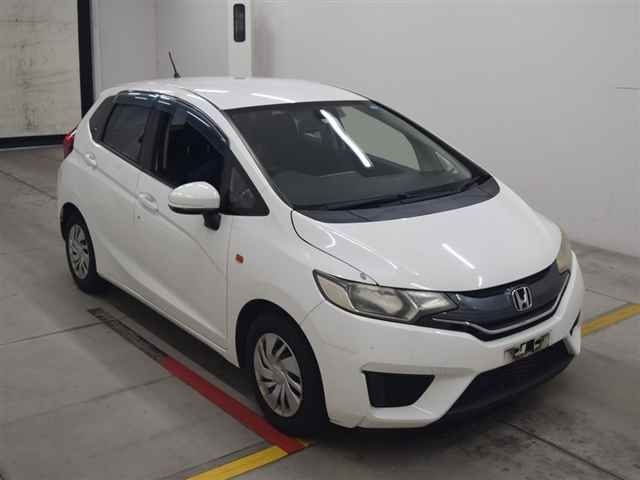 30252 Honda Fit GK3 2014 г. (MIRIVE Osaka)