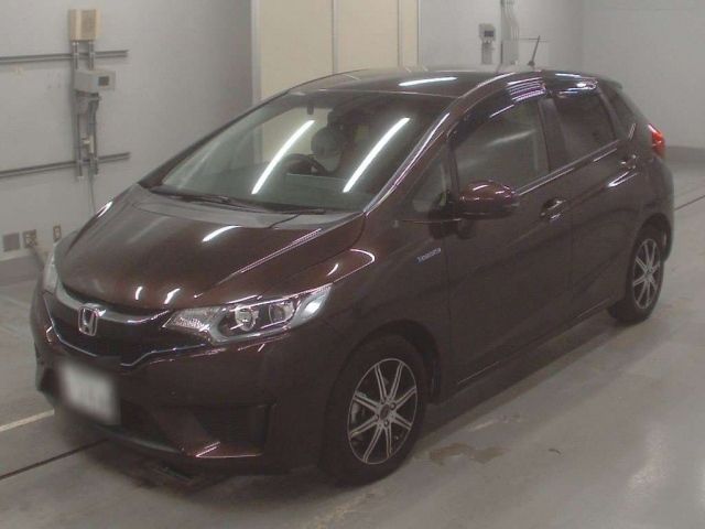 30553 Honda Fit GP5 2016 г. (CAA Tokyo)