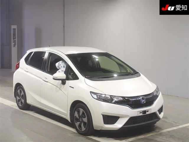 30588 Honda Fit GP5 2016 г. (JU Aichi)