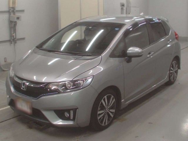 30662 Honda Fit GP5 2016 г. (CAA Tokyo)