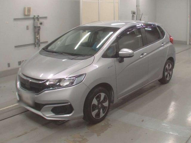 30672 Honda Fit GP5 2018 г. (CAA Tokyo)