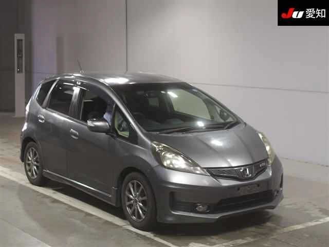 30697 Honda Fit GE8 2013 г. (JU Aichi)