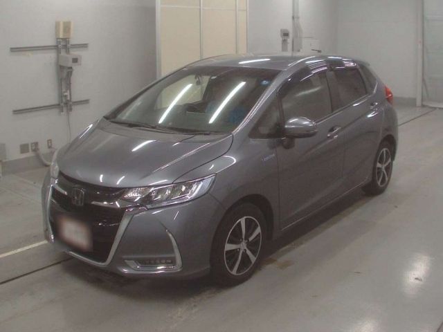 30707 Honda Fit GP5 2018 г. (CAA Tokyo)