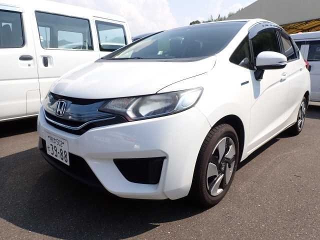 32 Honda Fit GP5 2015 г. (ORIX Fukuoka Nyusatsu)