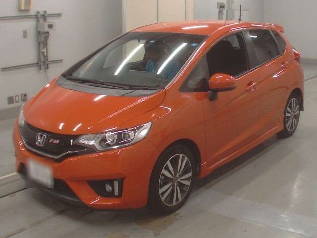 33087 Honda Fit GK5 2013 г. (CAA Tokyo)