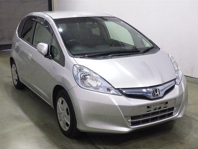 40025 Honda Fit GP1 2013 г. (Honda Sendai)