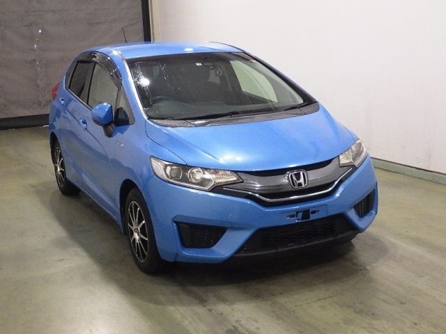 40092 Honda Fit GP5 2015 г. (Honda Sendai)