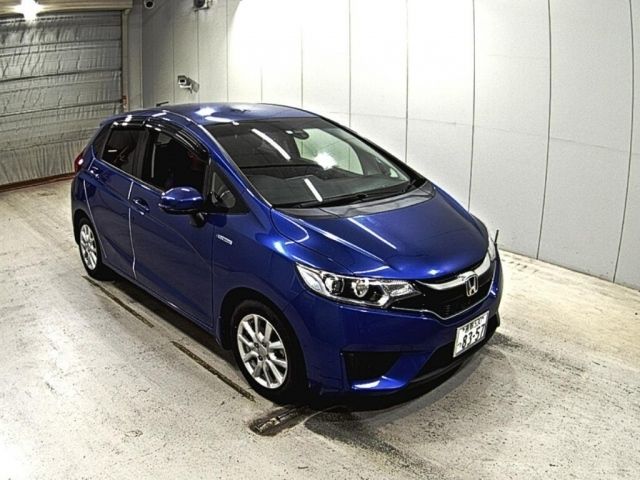 4014 Honda Fit GP5 2015 г. (LAA Okayama)