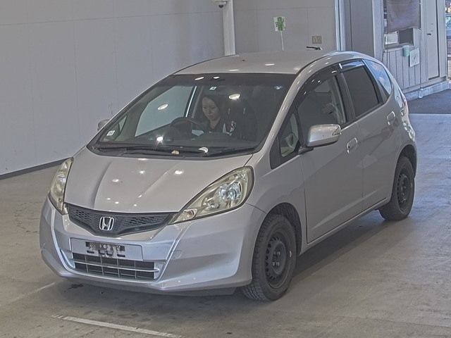 4025 Honda Fit GE6 2013 г. (ARAI Oyama)